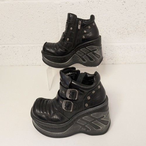 New rock platform - rock, boots
