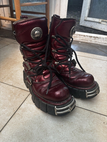 New rock burgundy vintage - rock,