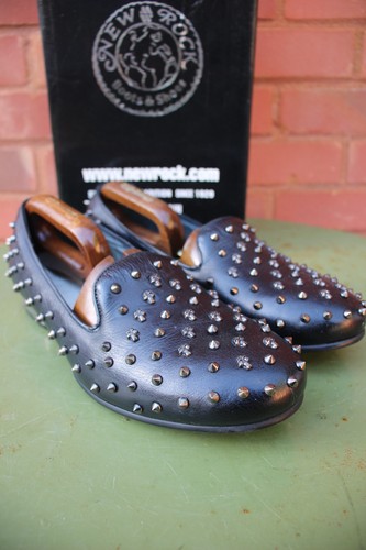 Rare new rock studded - rare, skull