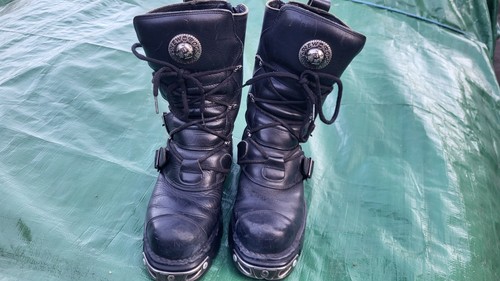 New rock boots chick - rock, boots,