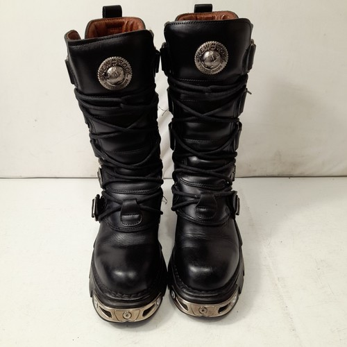 New rock reactor boots - rock,