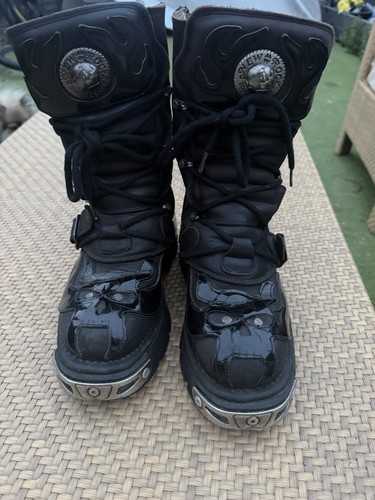 New rock reactor flame boots - new,